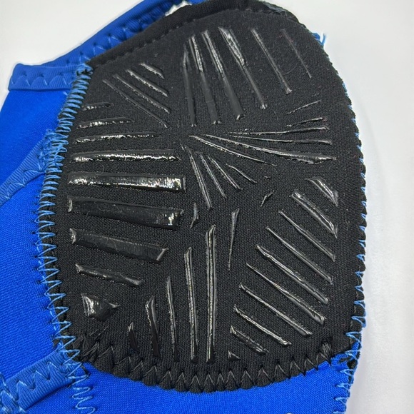 Yoga Pilates Barre Grip Socks with Toes Blue Size S Non-Slip Wrap Style - Picture 8 of 11